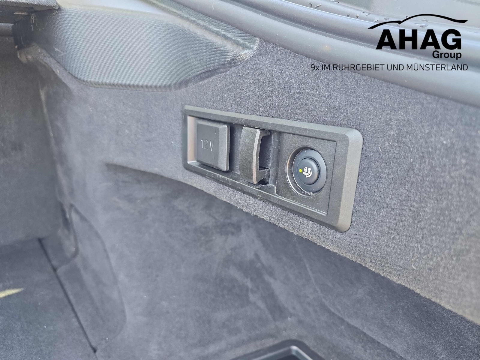 BMW i4 - Bild 13