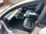 Tesla Model 3 Hinterantrieb. LED+NAVI+SHZ+PANO +4 Reif - Tesla Model 3 in Hamburg
