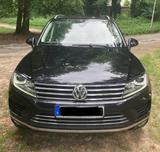 Volkswagen Touareg 3.0 V6 TDI SCR Tiptronic Executive E... - VW Touareg Gebrauchtwagen in Dresden