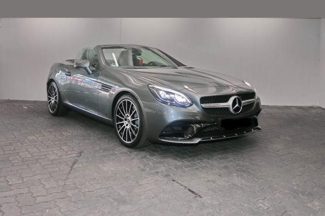 Mercedes-Benz SLC 200  AMG+Night+COMAND+ILS+Ambiente+1.Hand+