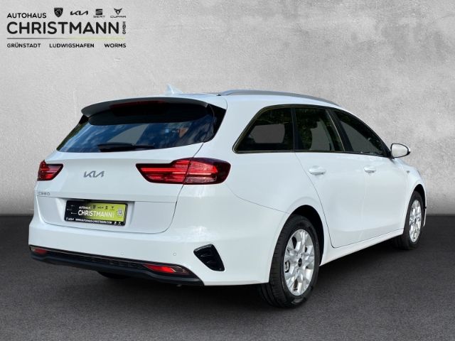 Fahrzeugabbildung Kia Ceed_sw VISION 1.5 T-GDI *KOMFORT-PLUS-PAKET*NAV