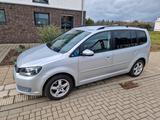 Volkswagen Touran 2.0 TDI Comfortline BlueMotion Tech C... - Volkswagen Touran aus 2011: Bluemotion