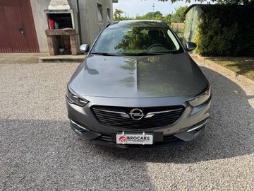 Opel Insignia - 2