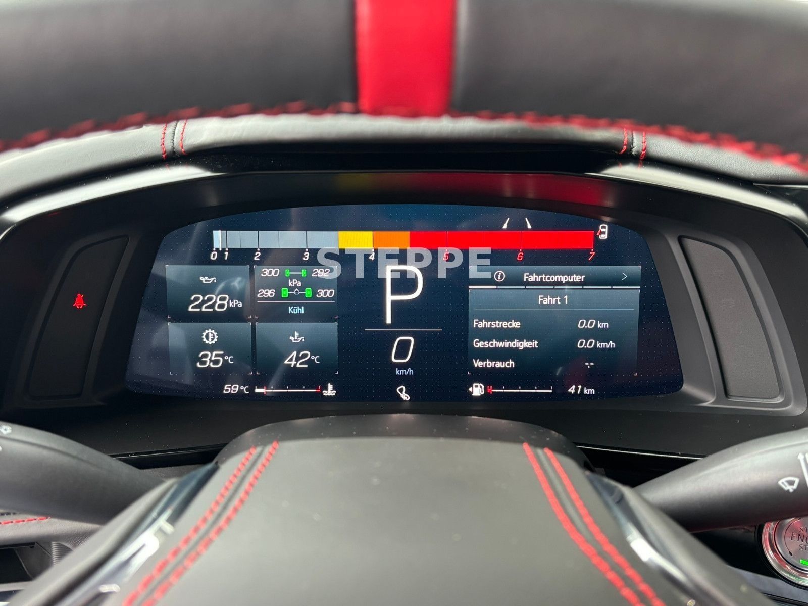 Corvette C8 Stingray Convertible 3LT Europamodell STEPPE