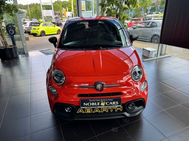 Fahrzeugabbildung Abarth 695 Competizione KLIMA NAVI BEATS
