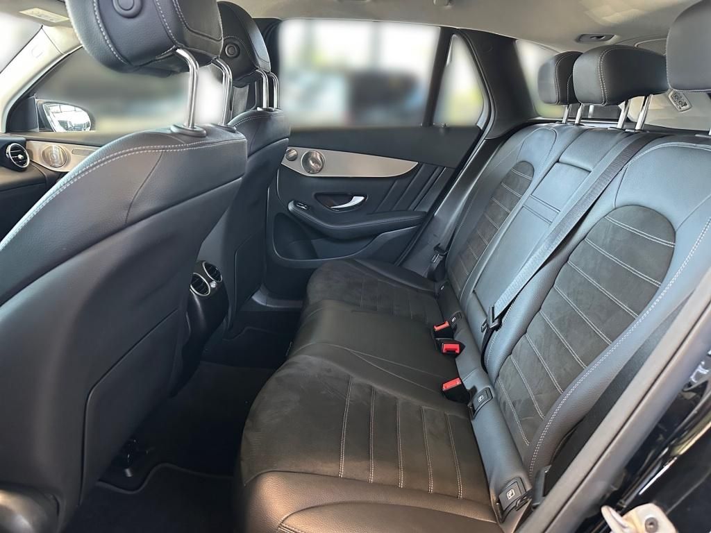 Fahrzeugabbildung Mercedes-Benz GLC 300 e 4M AMG Night AHK Memory LED Sound SHZ