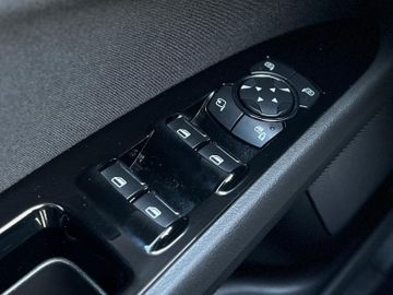 Ford Mondeo - 9