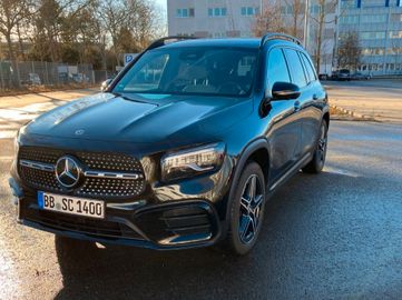 Mercedes-Benz GLB 200d AMG LINE+KAMERA+NIGHT PAKET