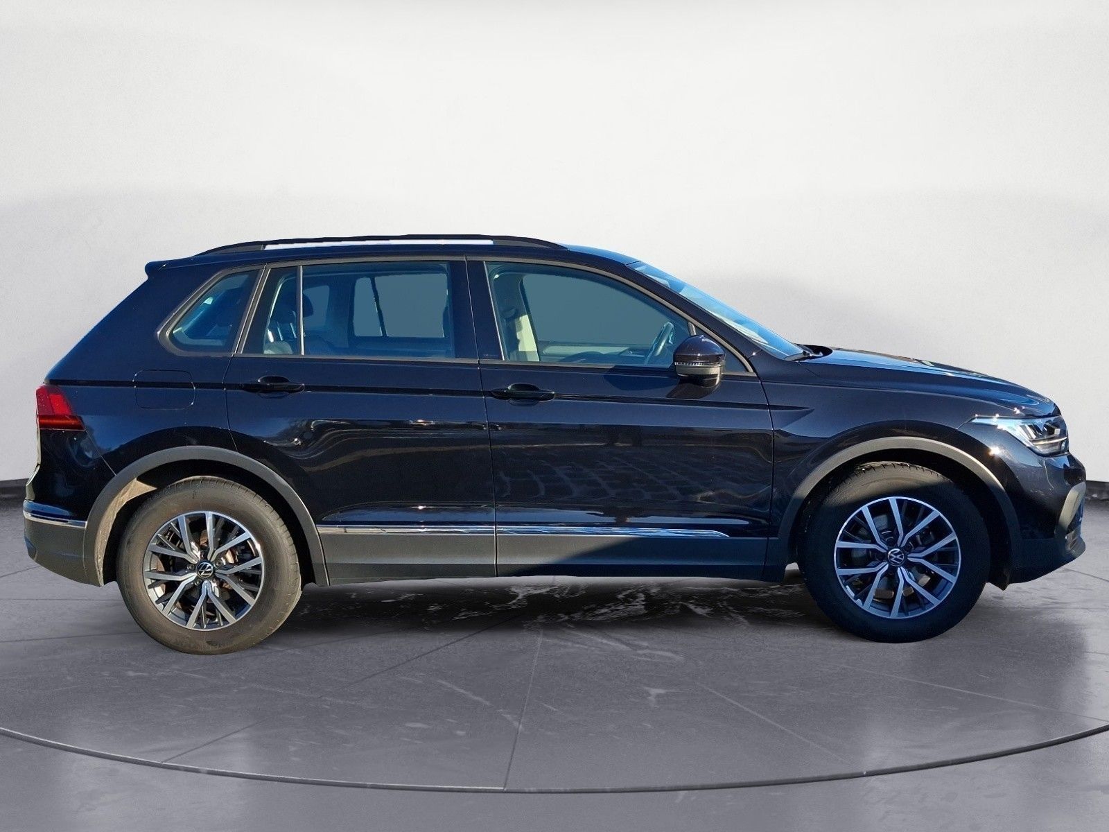 Volkswagen Tiguan - Bild 6