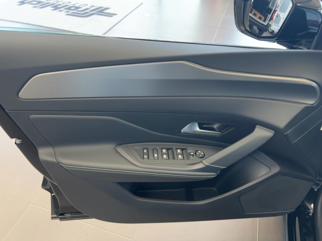 Peugeot 408 - Bild 18