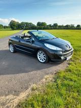Peugeot 207 CC Roland Garros 150 THP Roland Garros - Peugeot 207: Thp 150