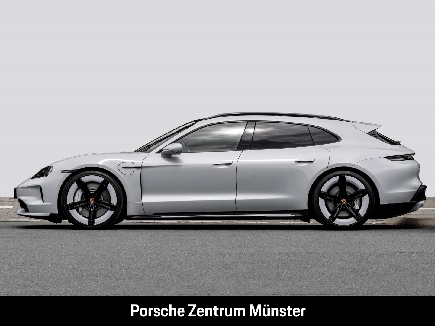 Porsche Taycan Sport Turismo Black Edition Soft-Close imagem 2
