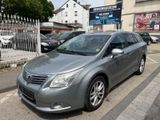 Toyota Avensis Combi Edition 1.8 Automatik - Toyota Avensis aus 2011: Combi