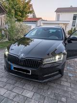 Skoda Superb 2.0 TSI 140kW DSG SPORTLINE COMBI SPO...