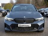 BMW 330e Touring xDrive M-Sport Pro PANO AHK HUD LED - BMW 330 Jahreswagen