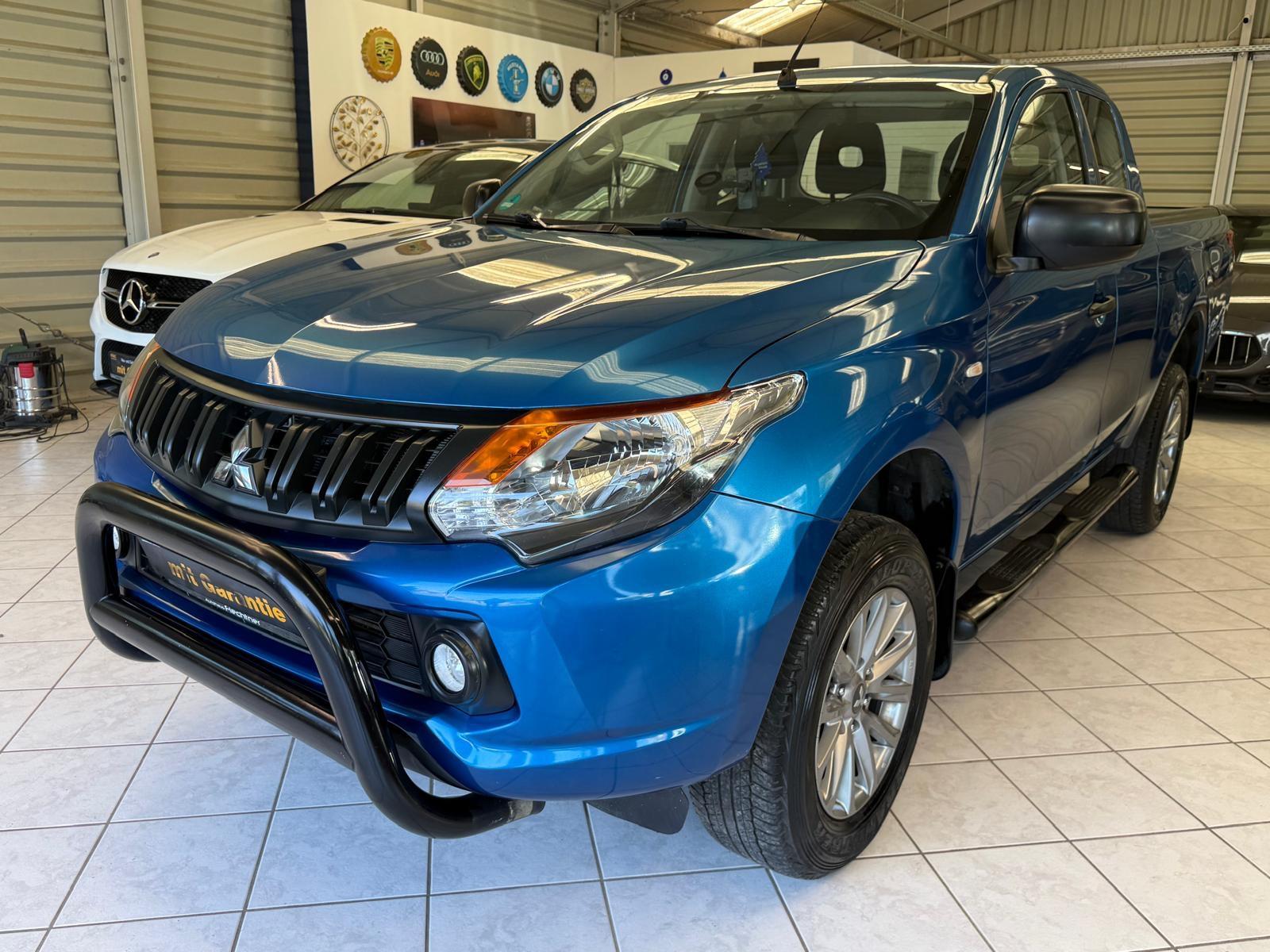 Mitsubishi L200 Basis Club Cab 4WD 1Hand AHK 3,5t LKW-Zul