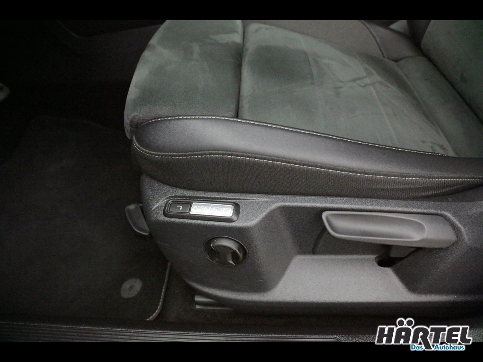 Volkswagen T-Roc - Bild 7