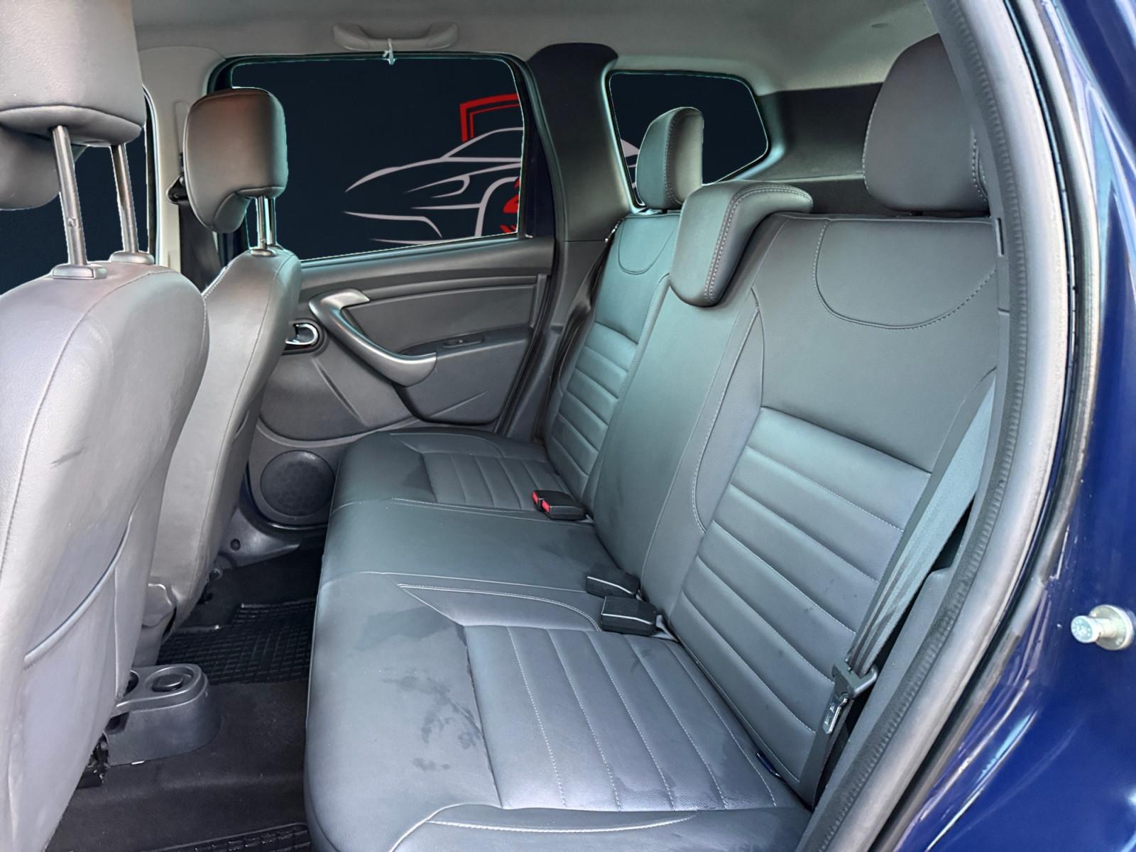 Dacia Duster Laureate 4x2/Navi/