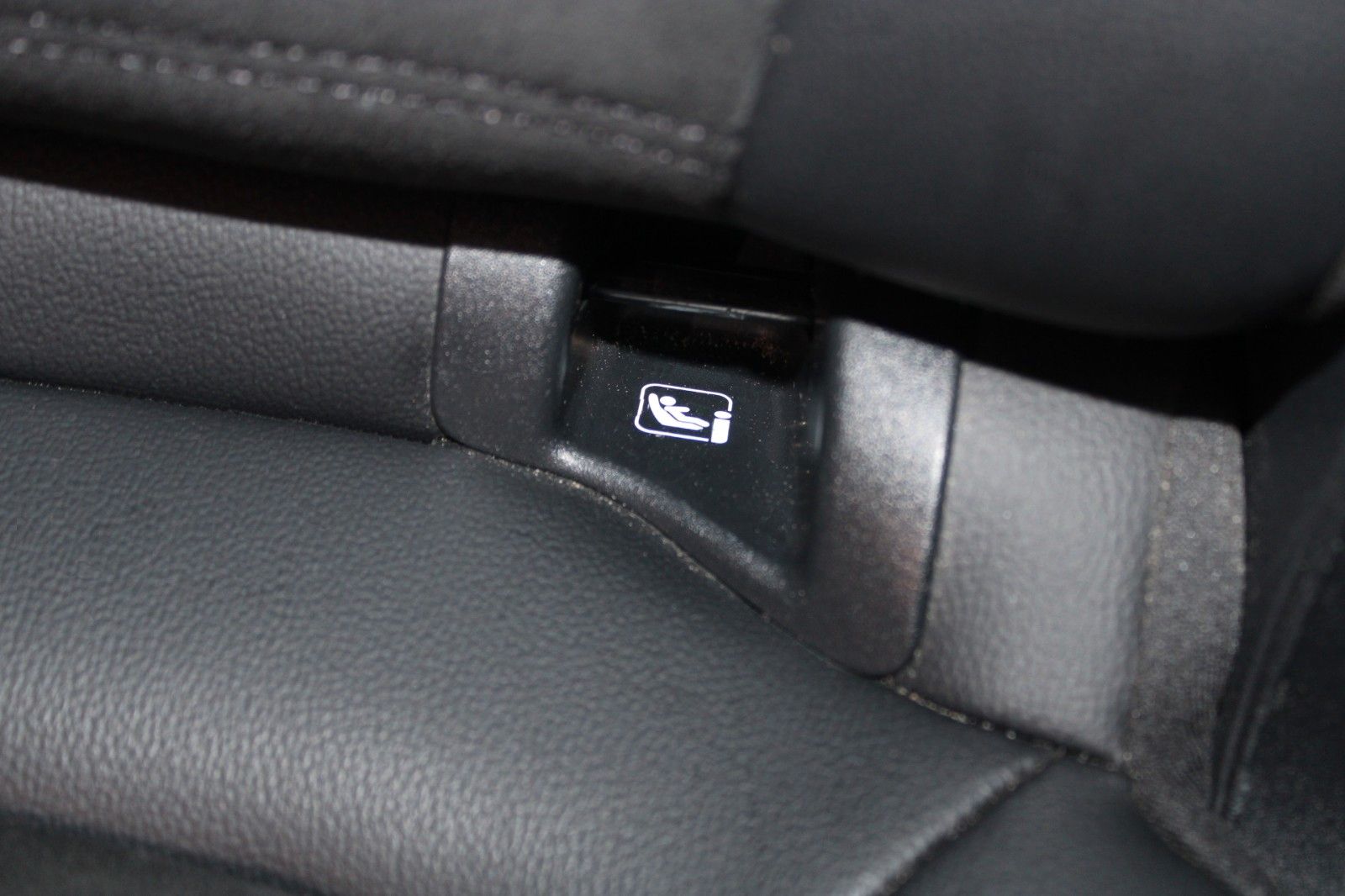 Fahrzeugabbildung Ford Kuga ST-Line X Automatik LED ACC 2xCam WinterPak