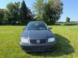 Volkswagen Bora 2.0 Auto Basis Variant Basis - Volkswagen Bora: Variant