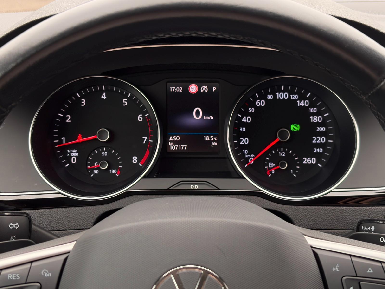Volkswagen Passat 2.0 TSI Buisness Kamera LED ACC, миниатюра 22