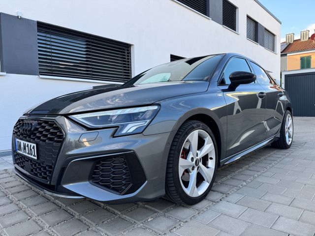 Audi A3 40 TFSI S tr. quattroS line Limousine S line