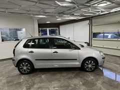 Fahrzeugabbildung Volkswagen Polo IV 1.2 Tour Klimaanlage Sitzheizung PDC