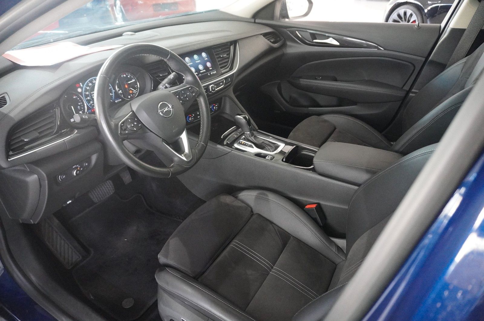 Fahrzeugabbildung Opel Insignia B GS 2.0D BUSINESS NAVI/BOSE/KAMERA/AHK