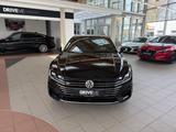 Volkswagen Arteon R-Line 2.0TDI DSG 4M ACC LED PANO VIRTUAL - Volkswagen Arteon mit Diesel-Antrieb: Limousine, Automatik