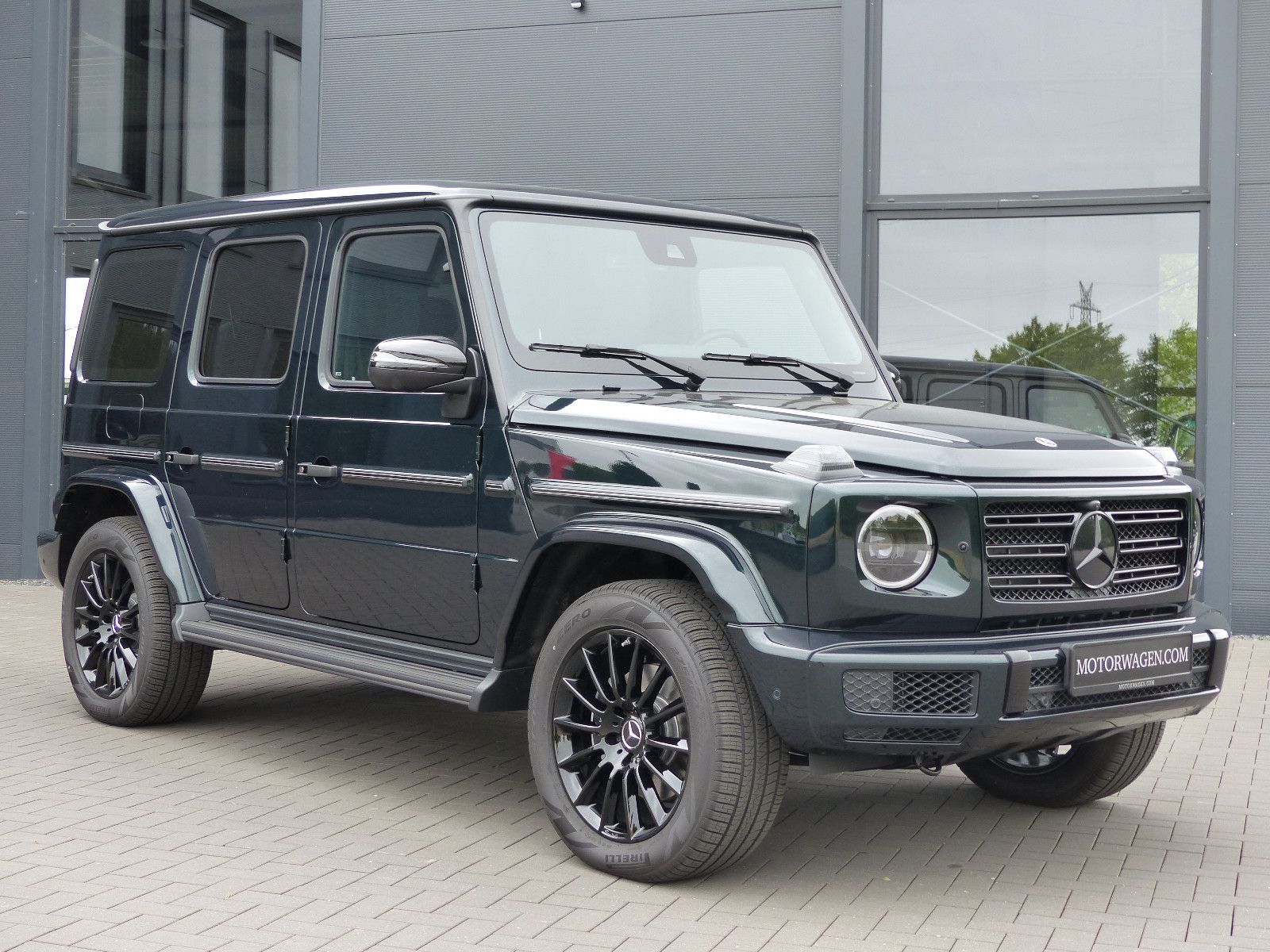 Fahrzeugabbildung Mercedes-Benz G 400 d AMG nur 1100 KM