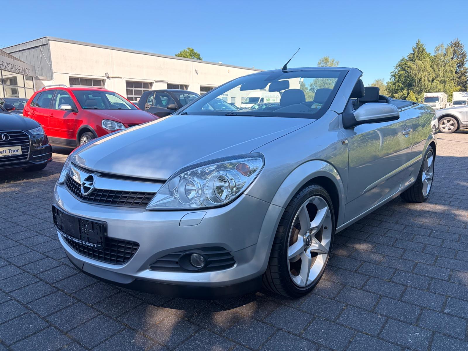 Opel Astra H Twin Top