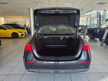 Mercedes E 220 - 7