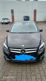 Mercedes-Benz B-250 - Mercedes-Benz 250 mit Benzin-Antrieb: Automatik