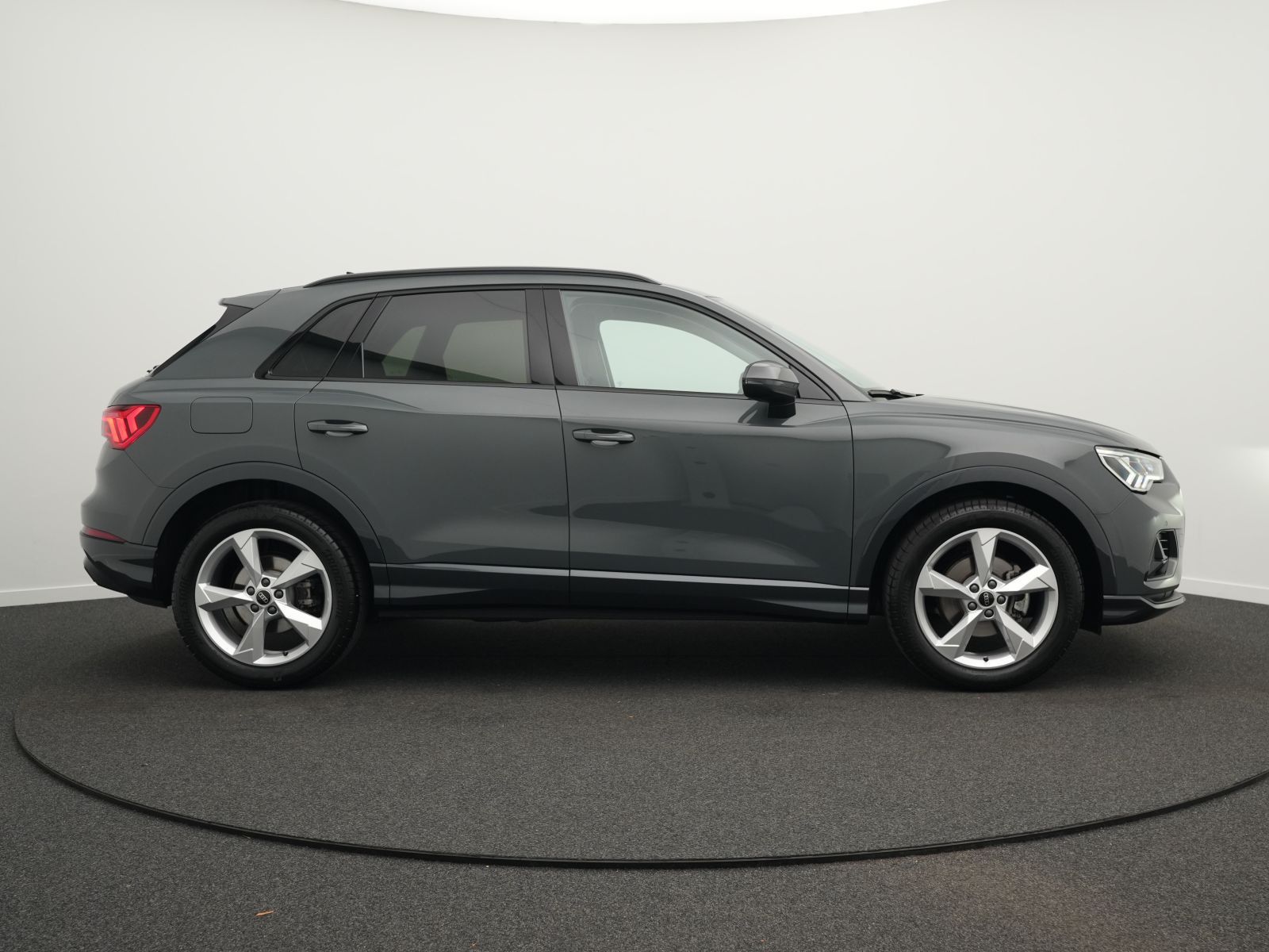 Audi Q3 - Bild 14