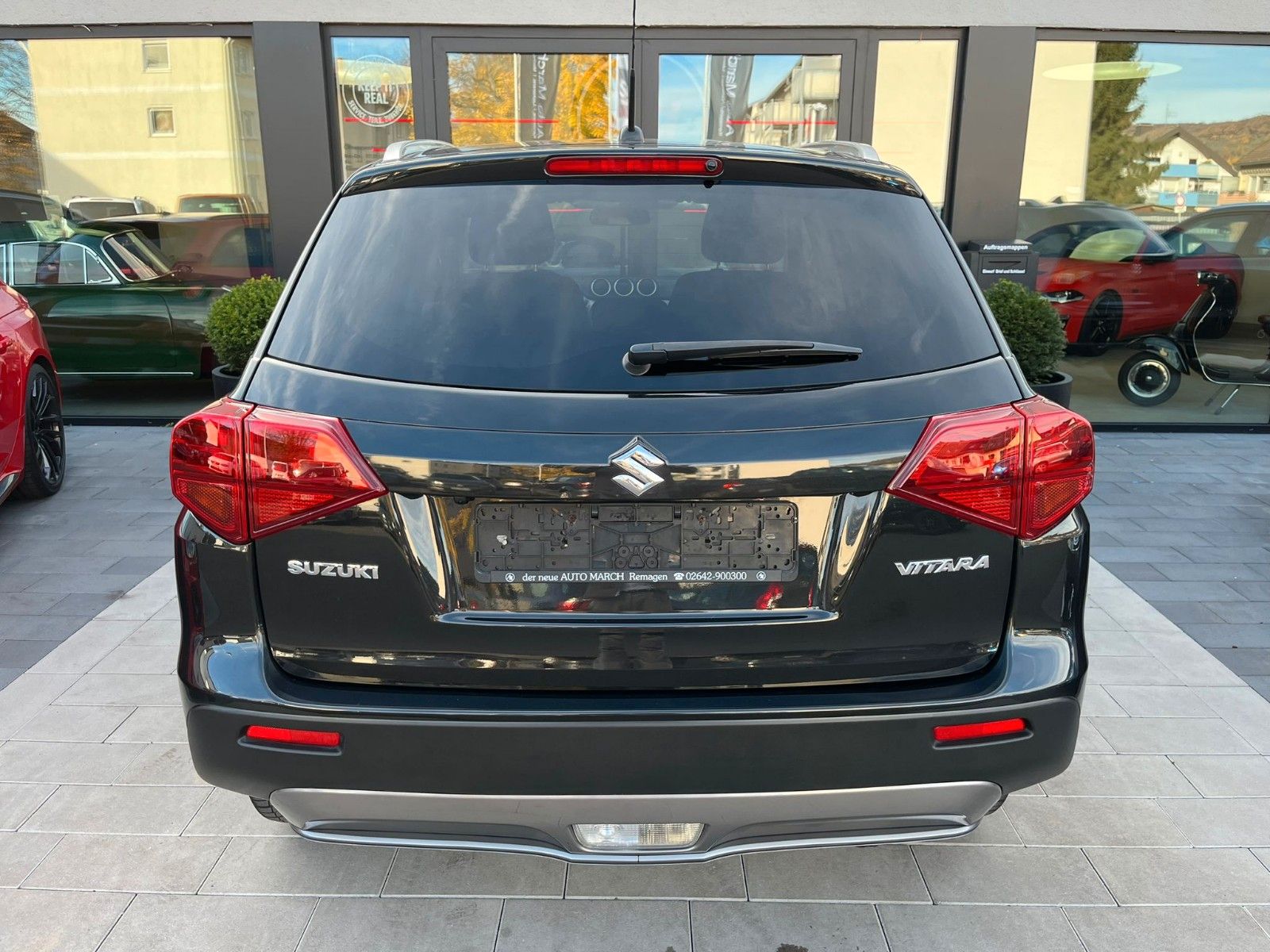 Fahrzeugabbildung Suzuki Vitara 1.4 Comfort*8xbereift*