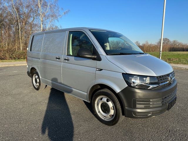 Volkswagen T6 Transporter Kasten + Service neu + 1. Hand +