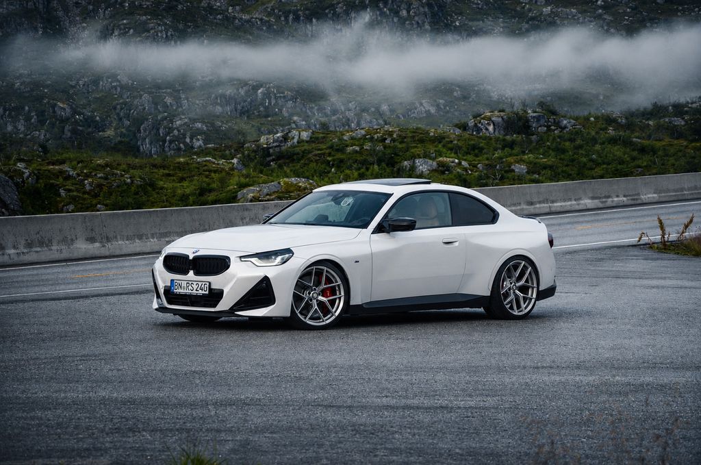 Image of BMW M240i