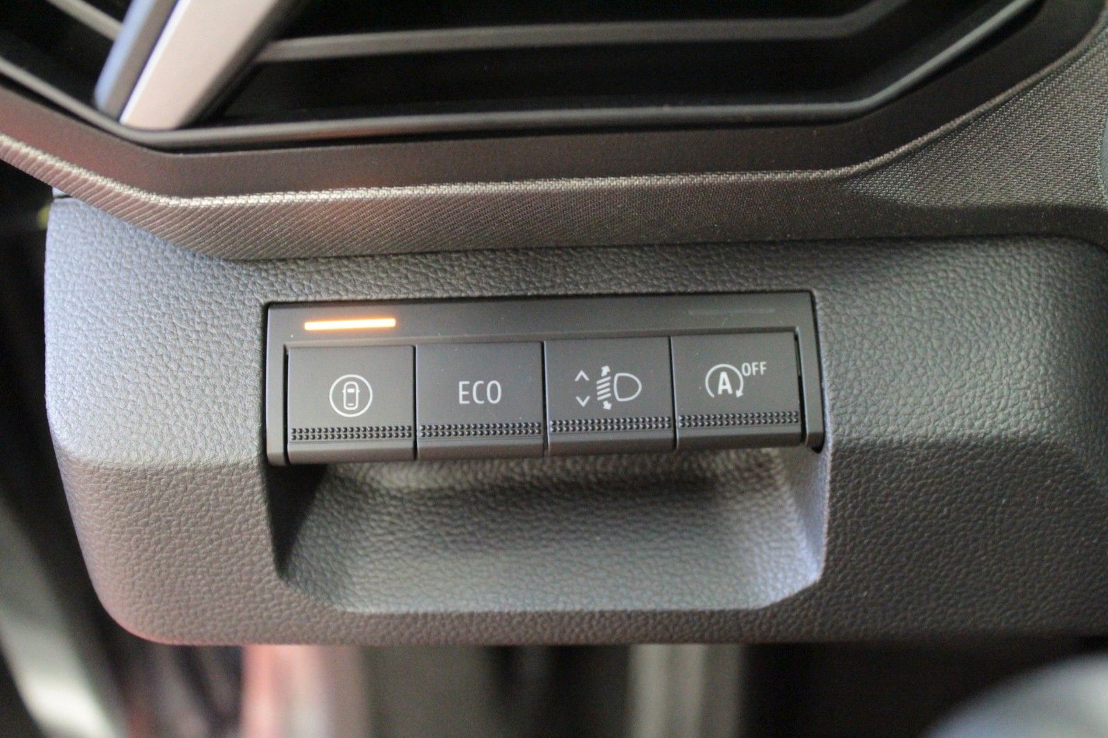 Fahrzeugabbildung Dacia Bigster hybrid   140 Journey   Winterpaket *City