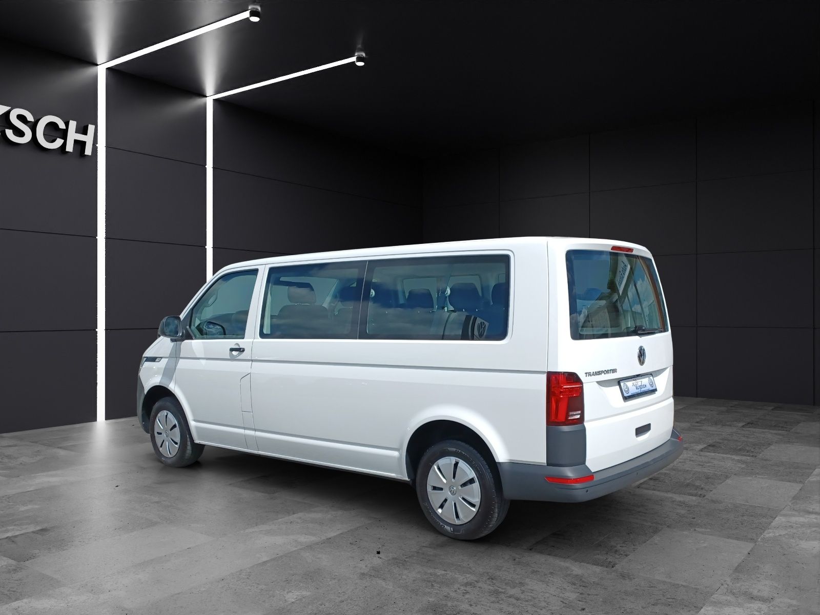 Fahrzeugabbildung Volkswagen T6 Kombi T6.1 TDI 9-Sitzer LR Klima GRA RFK SH
