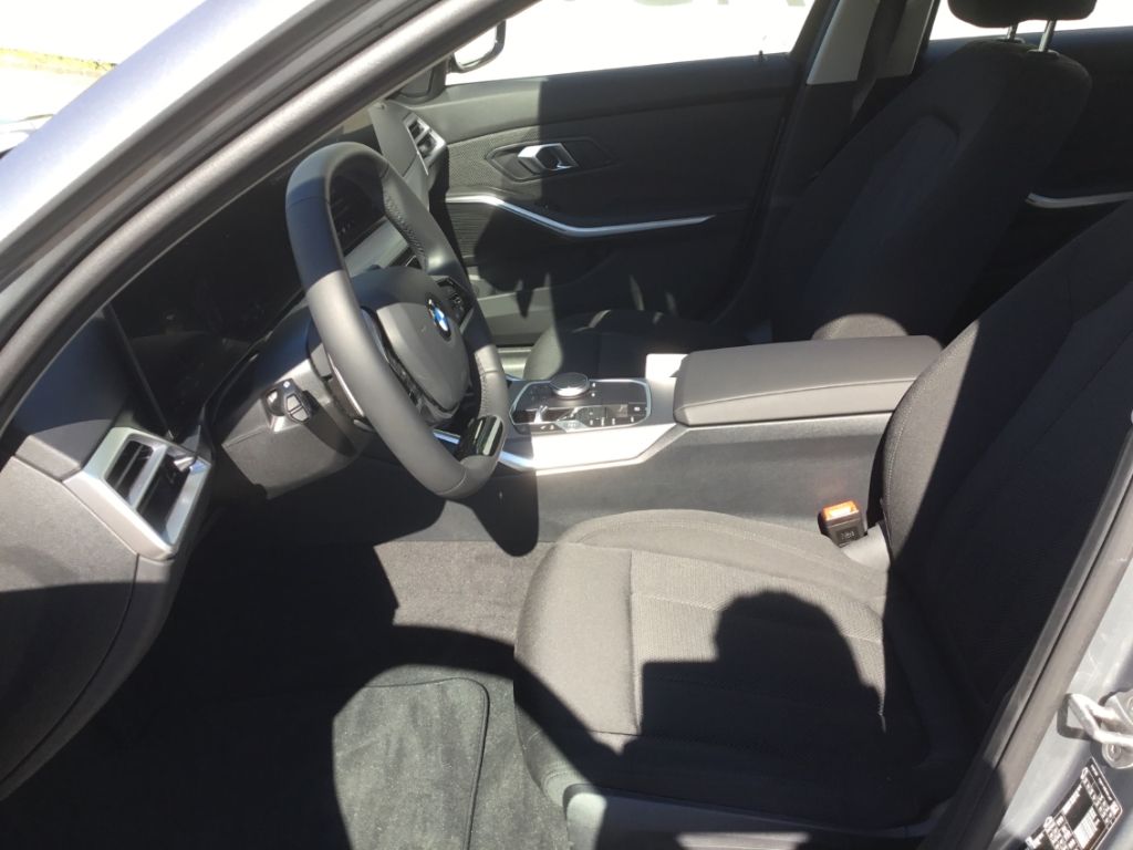 BMW 318 - Bild 7