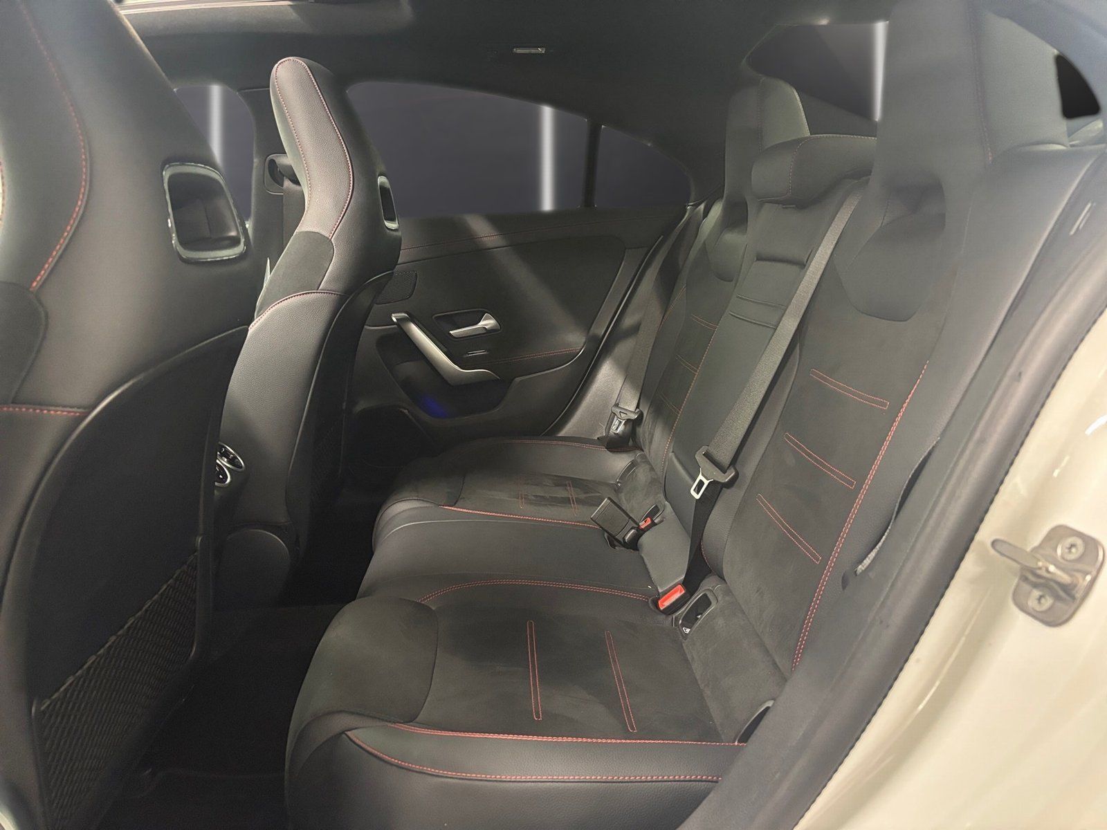 Fahrzeugabbildung Mercedes-Benz CLA 200 AMG*Pano*AHK*STHZG*Distronic*Totwinkel*
