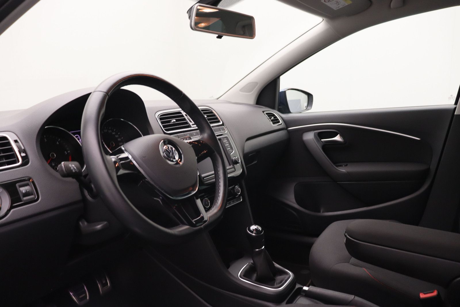Fahrzeugabbildung Volkswagen Polo V 1.4 Sound BMT/Start-Stopp