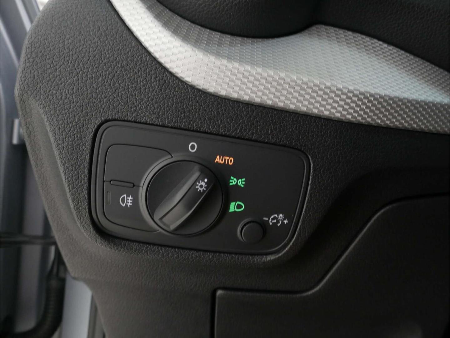 Audi Q2 30 TDI Advanced, миниатюра 19