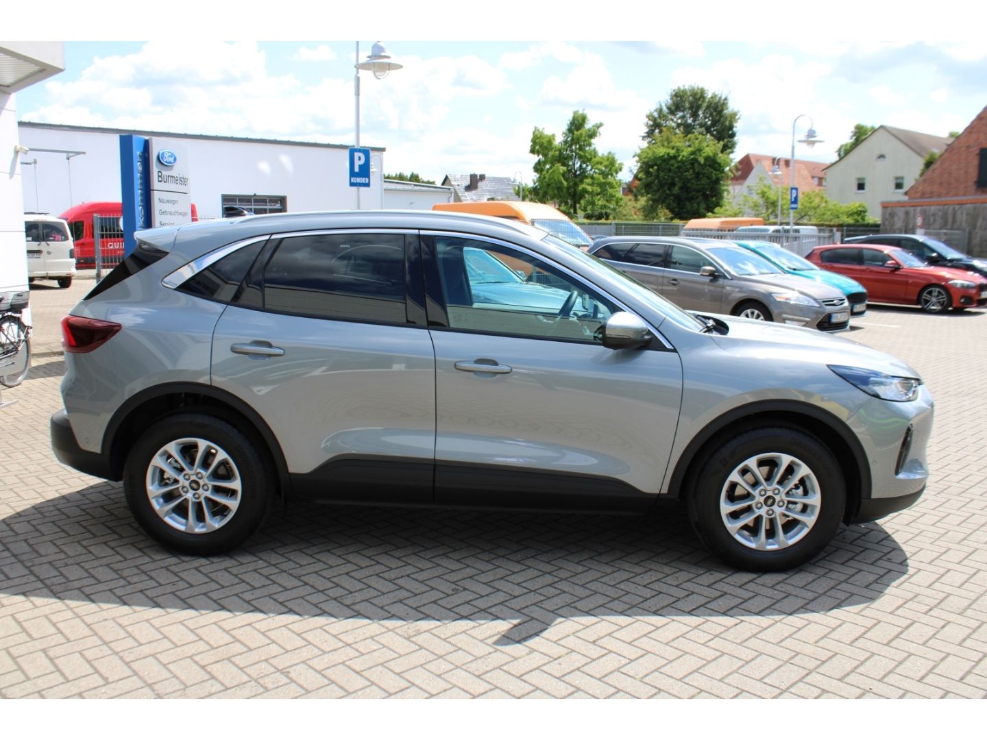 FORD Kuga 1,5 EcoBoost Titanium ACC LED 360 Gr. Navi - Image 6