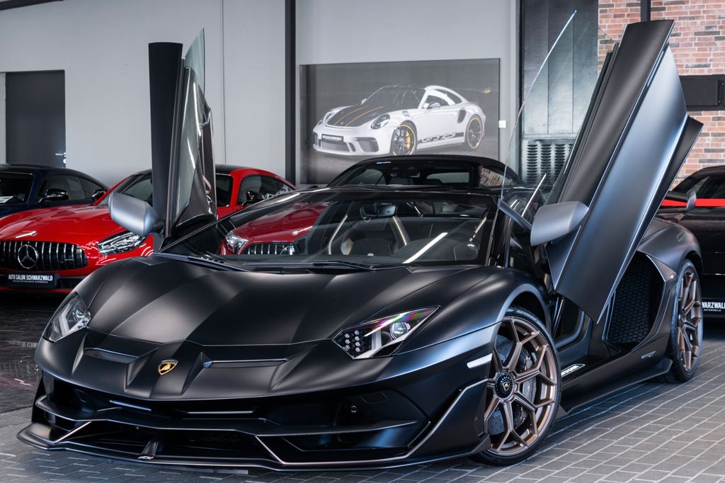 Image of Lamborghini Aventador