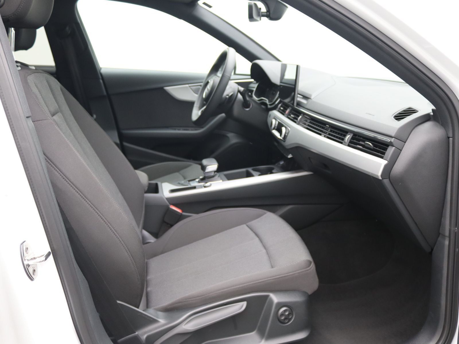 Audi A4 - Bild 10