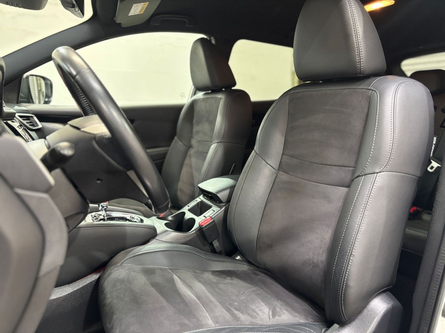 Fahrzeugabbildung Nissan Qashqai N-Vision#Kamera#Navi#Alcantara