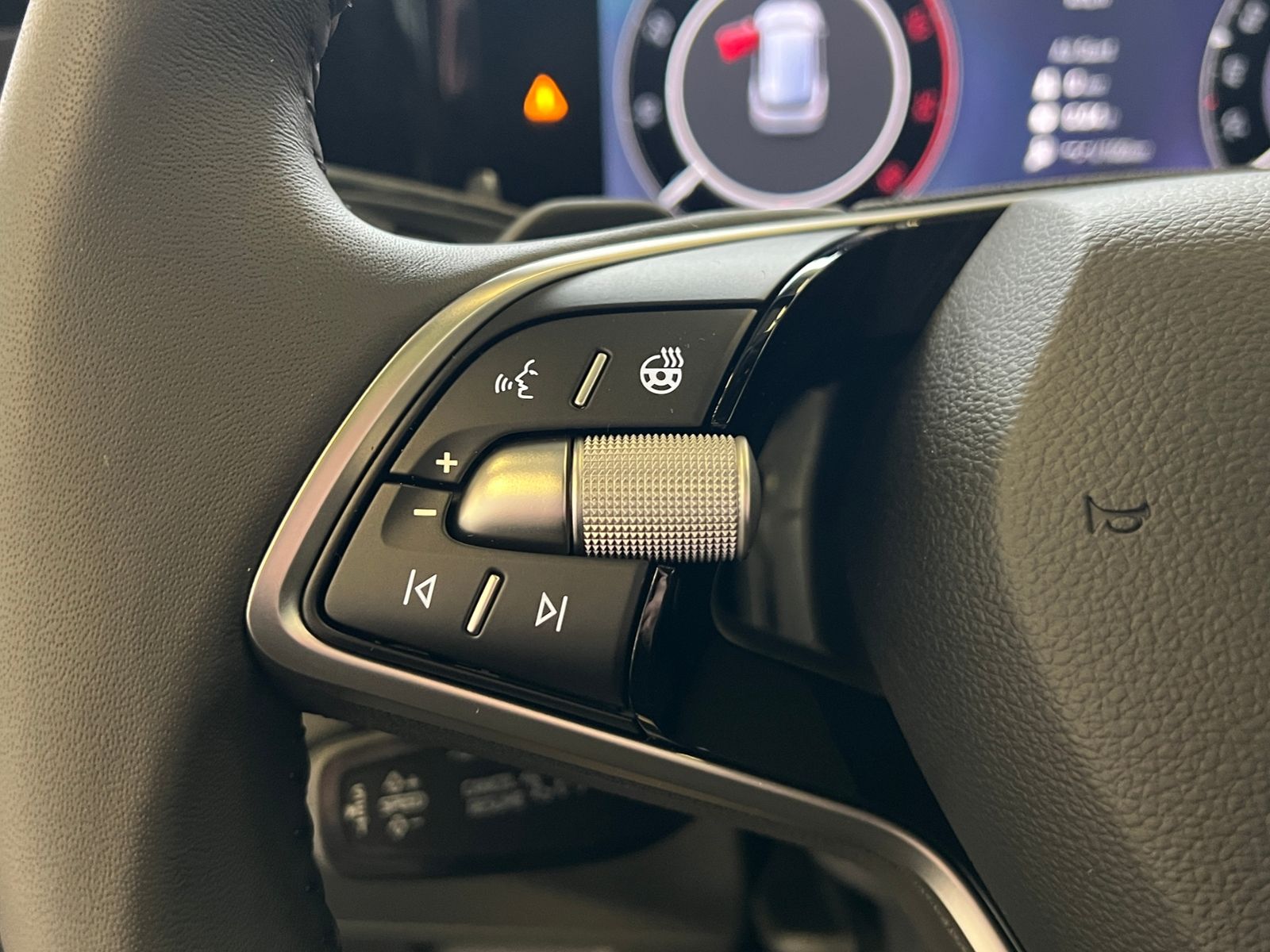 Fahrzeugabbildung SKODA Kodiaq Selection 2.0 TDI DSG 4x4 *AHK, 7 Sitze,
