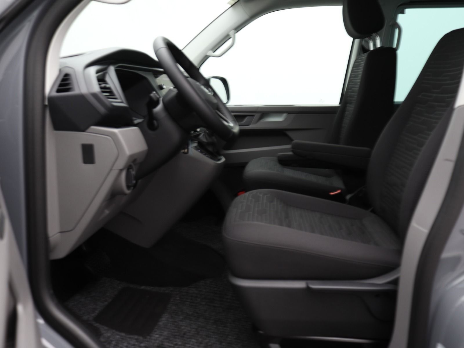 Volkswagen T6 Caravelle - Bild 14