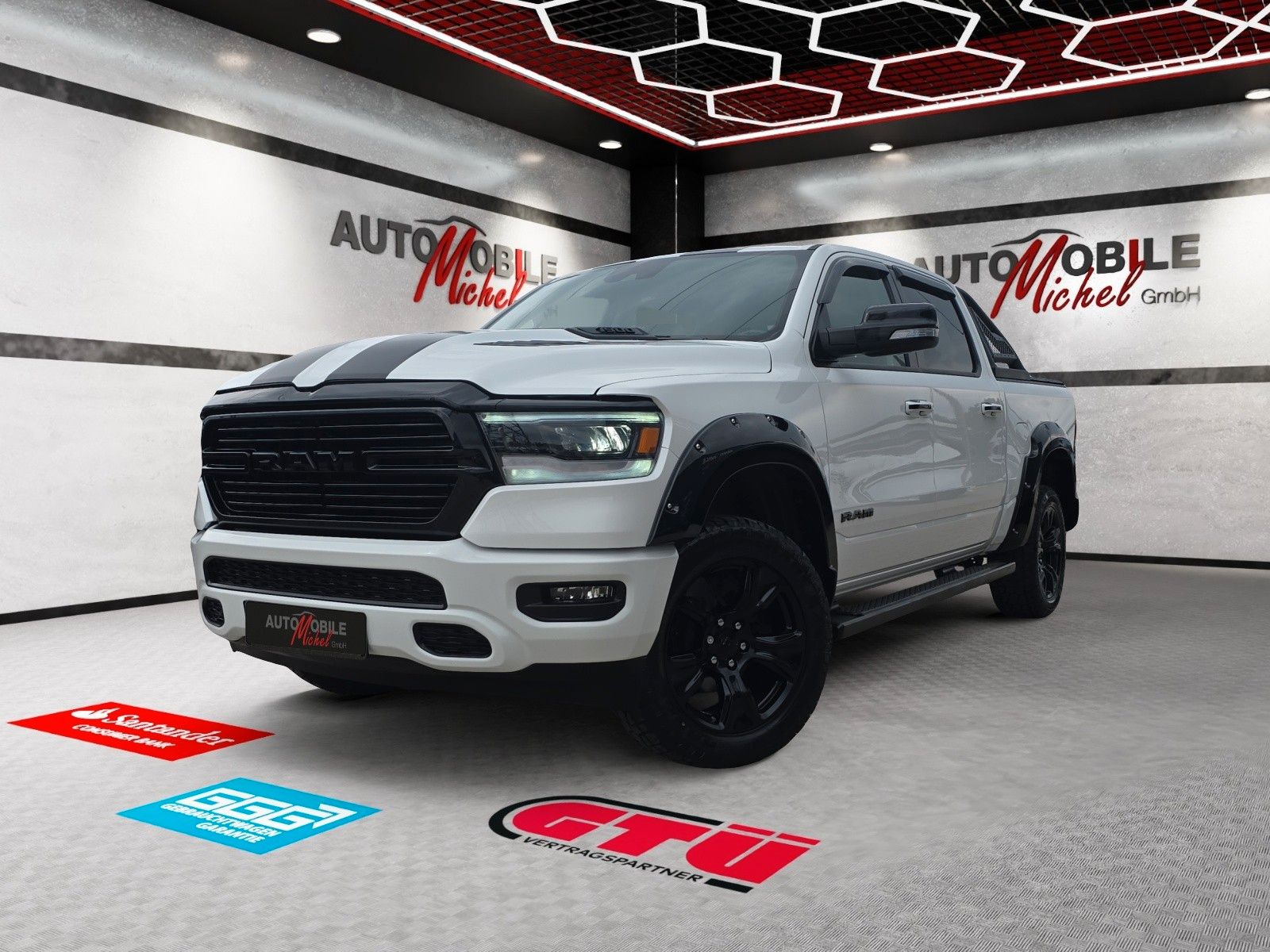 Dodge RAM - 1